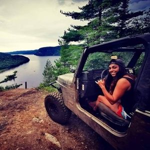 Meet your Posher, Vanessa